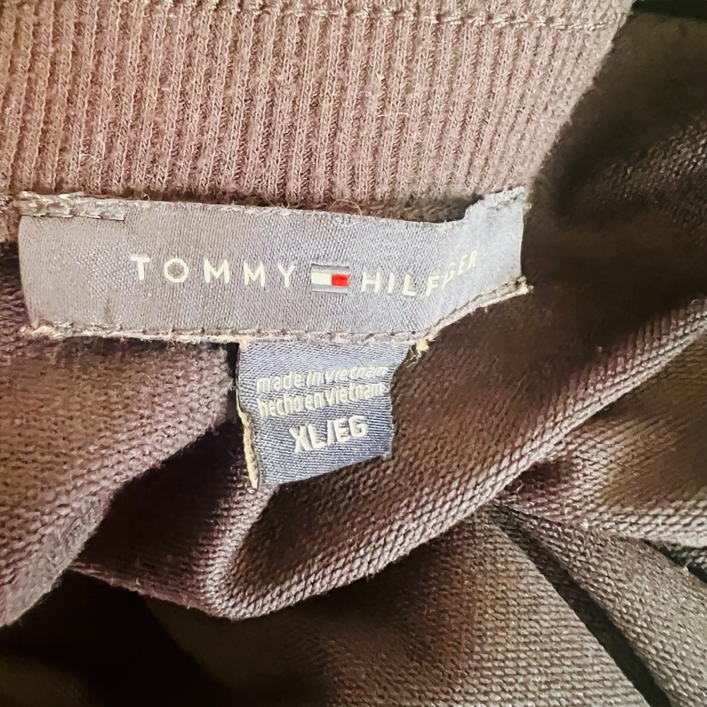 Tommy Hilfiger Navy Lace-Up Top and Skirt with Red and White Trim - Picture 4 of 4